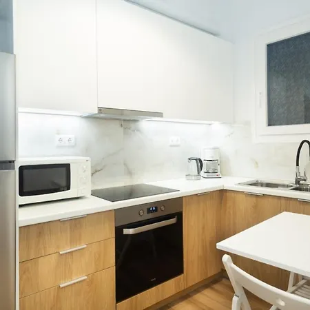 Appartamento Acropolis Ancient World - 5 Minutes From Subway And Acropolis Museum Atene
